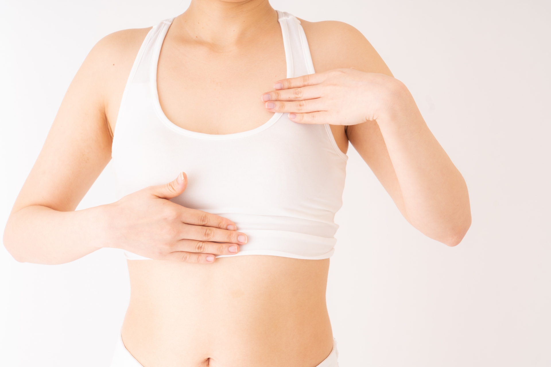 乳がんの早期発見を！自己検診やセルフチェックで自分を守る方法を解説